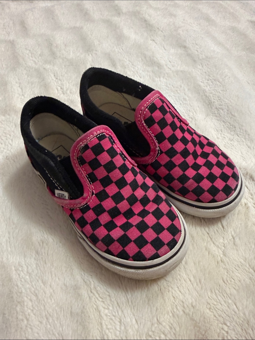Vans Toddler (9) Classic Slip-On Checkerboard in Pink and Black